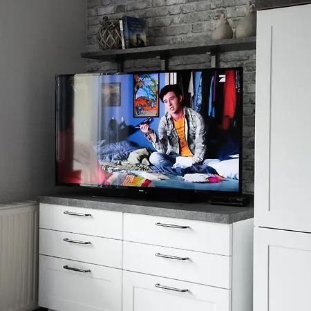 Naturnahe Schoene Neu Gestaltete アパート ヴュルゼレン