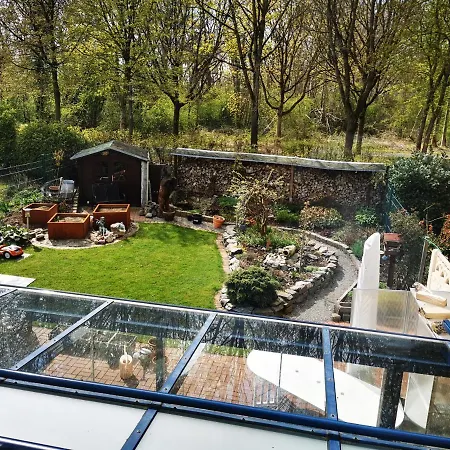 Naturnahe Schöne Neu Gestaltete Apartment