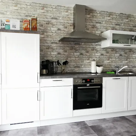 Apartment Naturnahe Schöne Neu Gestaltete Würselen