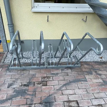 Naturnahe Schöne Neu Gestaltete Apartment Würselen