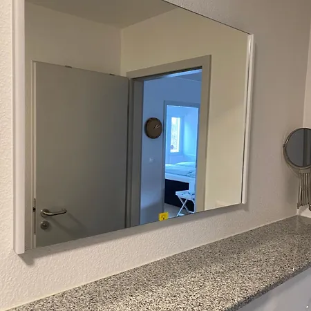 Naturnahe Schoene Neu Gestaltete