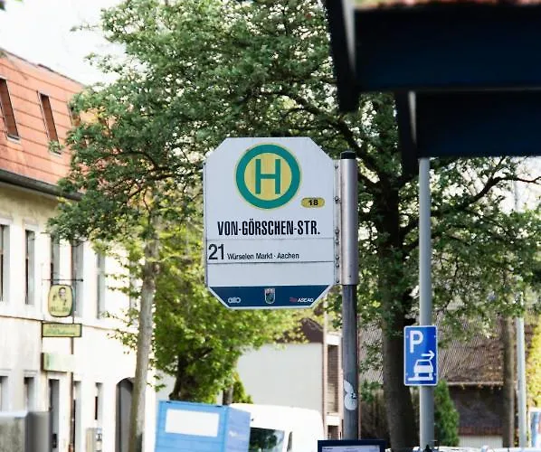 Naturnahe Schoene Neu Gestaltete Appartement Würselen