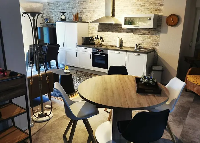 Appartement Naturnahe Schoene Neu Gestaltete Würselen