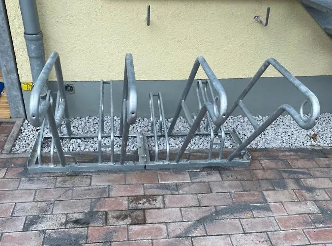 Naturnahe Schoene Neu Gestaltete Appartement Würselen