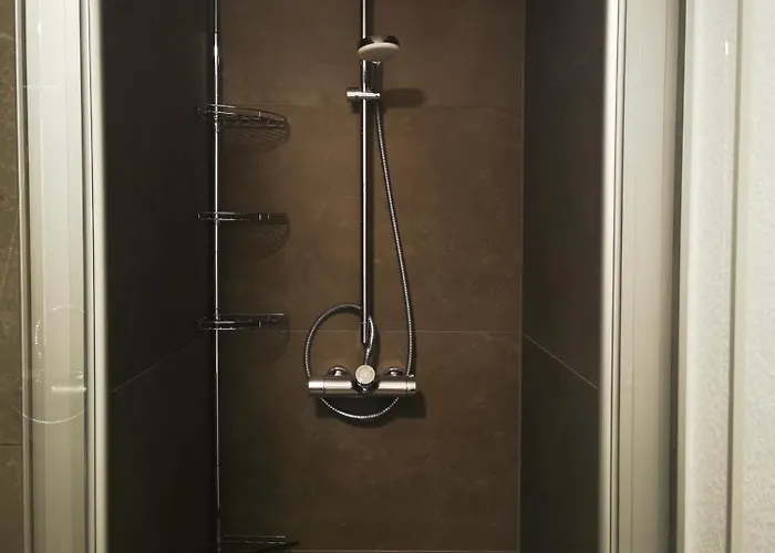 Naturnahe Schoene Neu Gestaltete